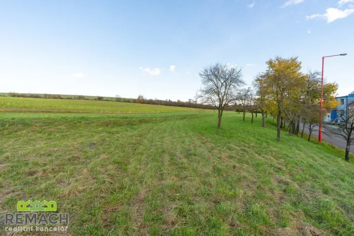 Prodej pozemku pro bydlení, Uherské Hradiště - Vésky, 590 m2