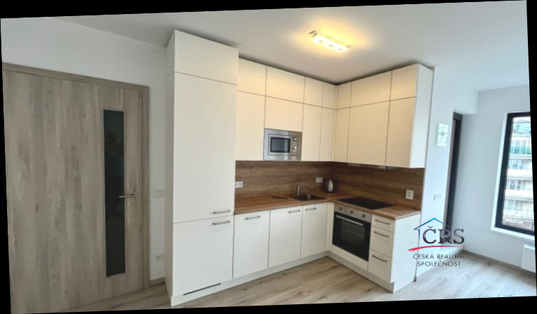 Prodej bytu 1+kk, Praha, Tupolevova, 43 m2