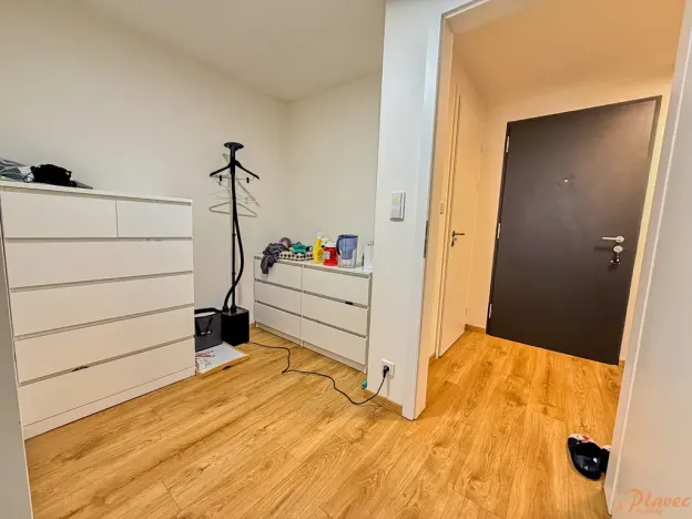 Pronájem bytu 2+kk, Praha - Holešovice, Jankovcova, 79 m2