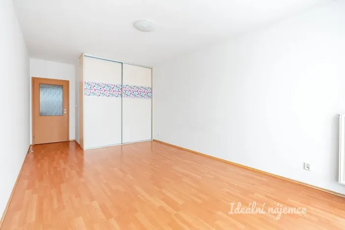 Pronájem bytu 3+kk, Praha, Mlázovická, 75 m2