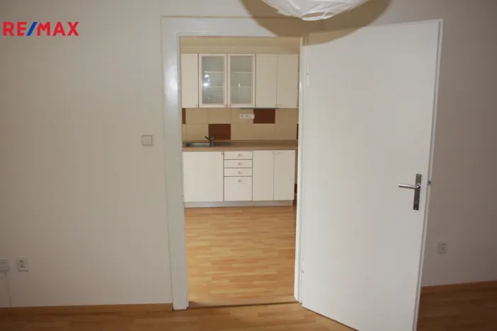 Pronájem bytu 1+1, Strakonice - Strakonice II, Komenského, 52 m2