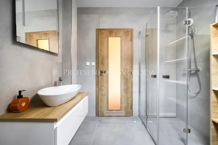 Prodej rodinného domu, Kamenice nad Lipou, nám. Husovo, 210 m2