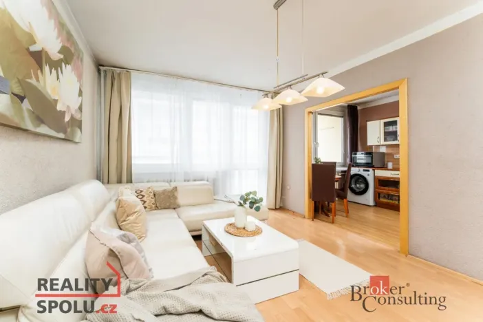 Prodej bytu 3+1, Pardubice - Polabiny, Bělehradská, 78 m2