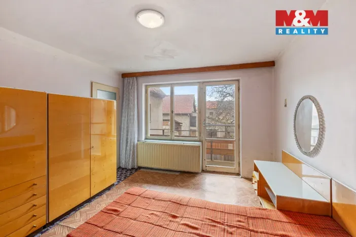 Prodej rodinného domu, Líšťany, Zlatá Ulička, 272 m2