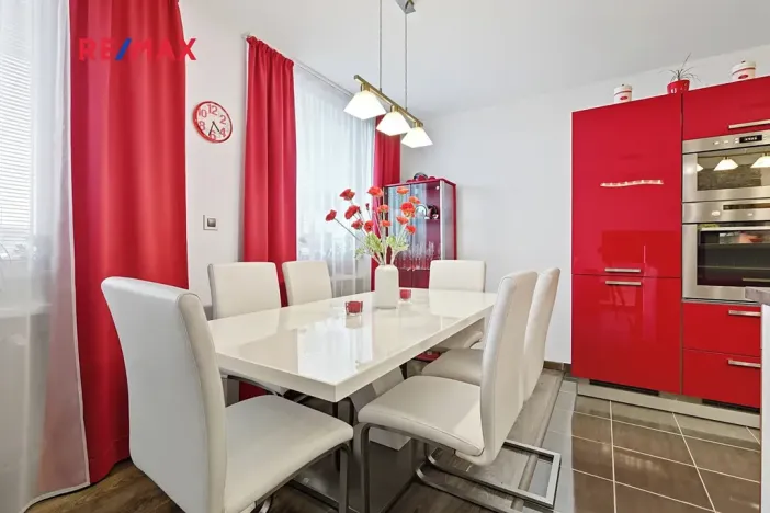 Prodej bytu 4+kk, Praha - Stodůlky, Klukovická, 86 m2