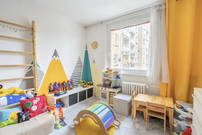 Prodej bytu 3+1, Trutnov - Horní Staré Město, Pampelišková, 77 m2