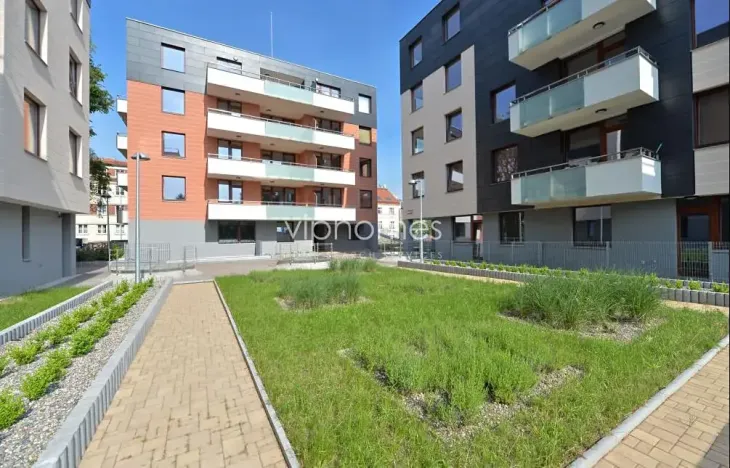 Pronájem bytu 4+kk, Praha - Veleslavín, Pod dvorem, 100 m2