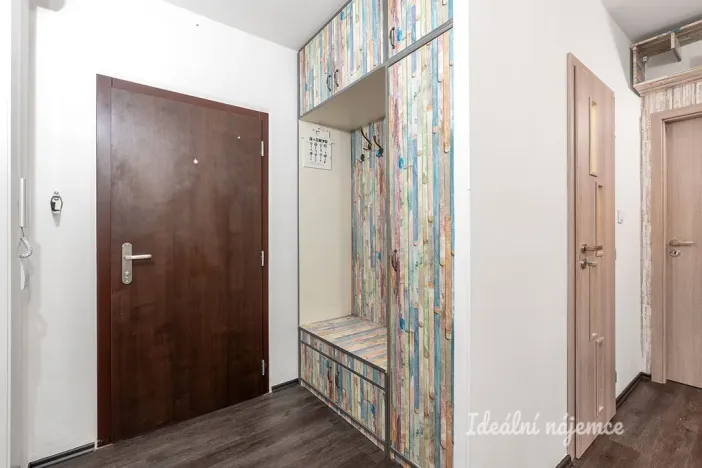 Pronájem bytu 3+kk, Praha, Aubrechtové, 69 m2