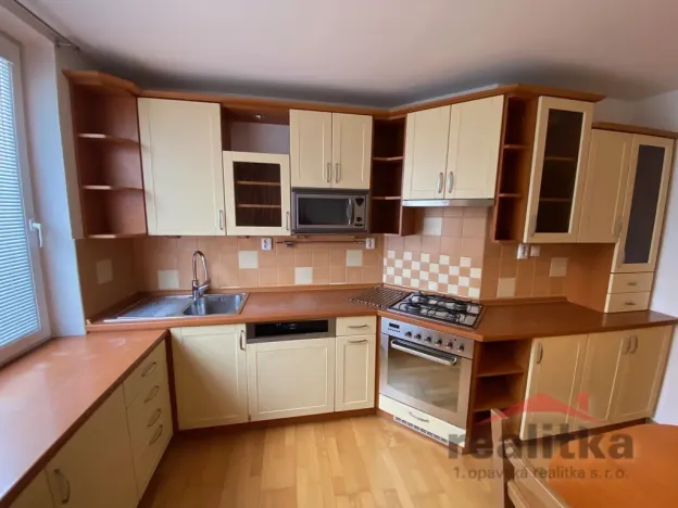 Pronájem bytu 3+1, Opava - Kateřinky, Antonína Sovy, 65 m2