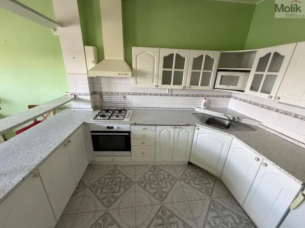 Prodej bytu 4+1, Chomutov, Školní, 112 m2