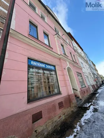 Prodej bytu 4+1, Chomutov, Školní, 112 m2