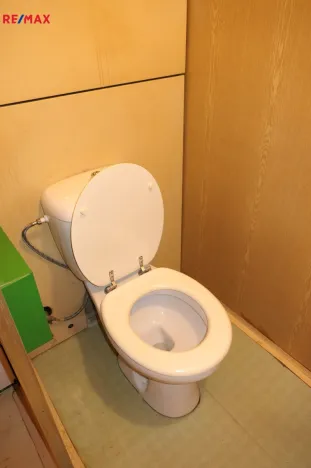 Pronájem bytu 1+kk, Hradec Králové - Nový Hradec Králové, Brožíkova, 35 m2