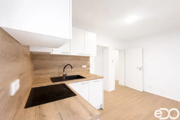 Pronájem bytu 2+kk, Jablonec nad Nisou, U Jeslí, 39 m2