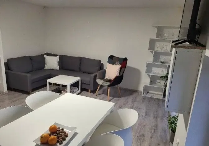 Pronájem bytu 2+kk, Praha - Uhříněves, Netluky, 55 m2