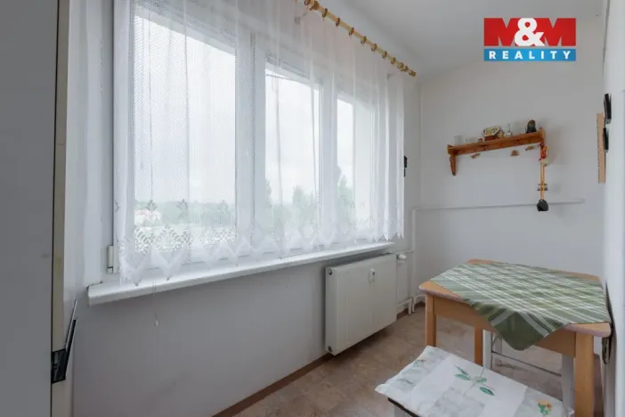 Pronájem bytu 2+1, Cheb, U Stadionu, 60 m2