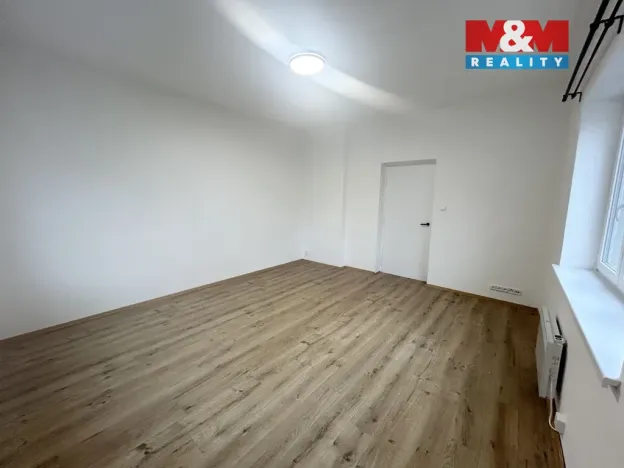 Pronájem bytu 2+kk, Louny, Mánesova, 60 m2