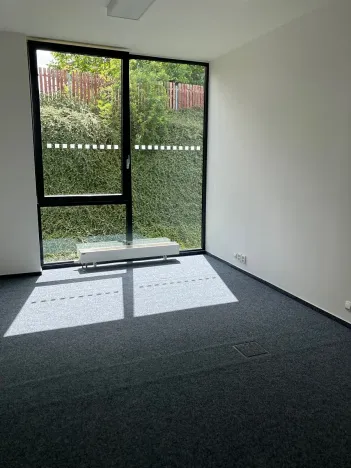 Pronájem kanceláře, Dolní Břežany, Pražská, 20 m2