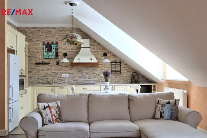 Prodej bytu 2+kk, Karlovy Vary, T. G. Masaryka, 76 m2