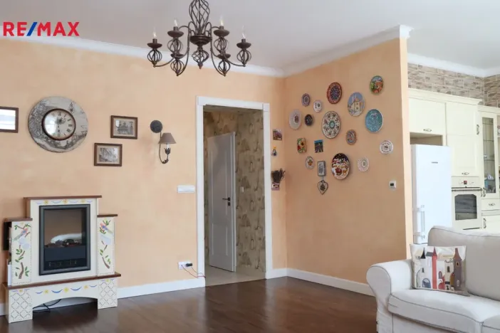 Prodej bytu 2+kk, Karlovy Vary, T. G. Masaryka, 76 m2