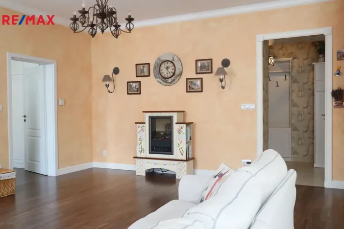 Prodej bytu 2+kk, Karlovy Vary, T. G. Masaryka, 76 m2