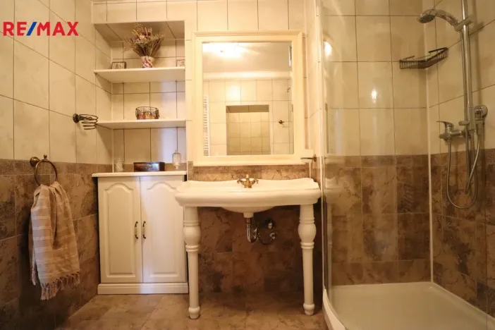 Prodej bytu 2+kk, Karlovy Vary, T. G. Masaryka, 76 m2