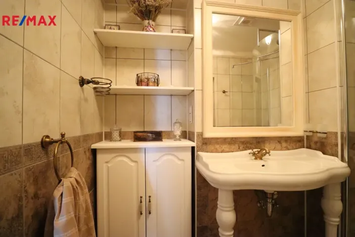 Prodej bytu 2+kk, Karlovy Vary, T. G. Masaryka, 76 m2