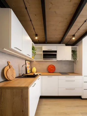 Pronájem bytu 1+kk, Praha - Hloubětín, Poděbradská, 43 m2