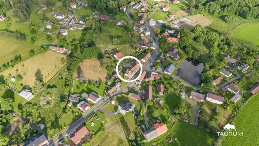 Prodej komerční nemovitosti, Chlistov, 426 m2