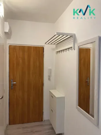 Pronájem bytu 1+kk, Chodov, Jiráskova, 19 m2