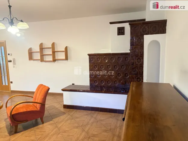 Pronájem bytu 6+kk a větší, Hustopeče, Kosmákova, 160 m2