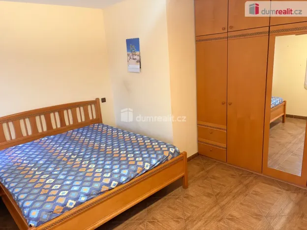 Pronájem bytu 6+kk a větší, Hustopeče, Kosmákova, 160 m2