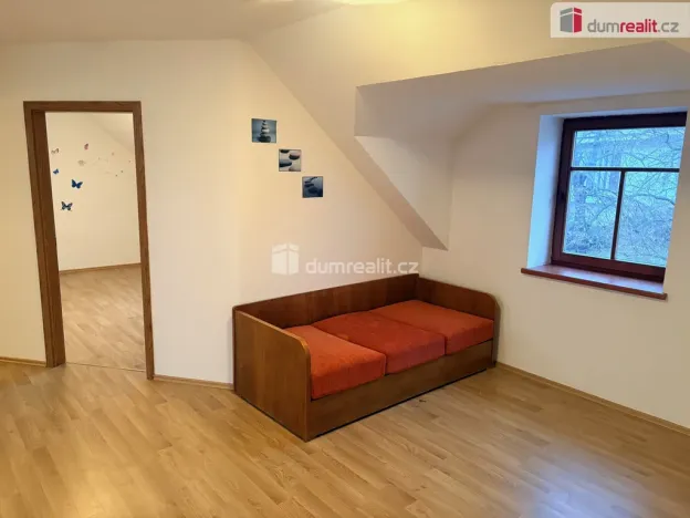 Pronájem bytu 6+kk a větší, Hustopeče, Kosmákova, 160 m2
