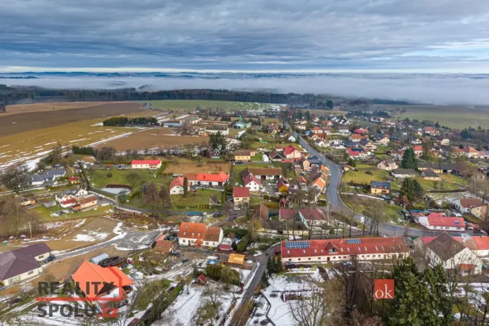 Prodej pozemku pro bydlení, Moravec, 939 m2