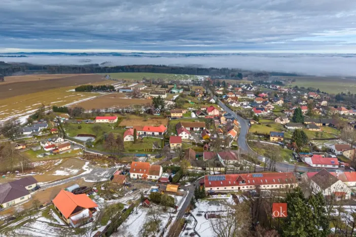 Prodej pozemku pro bydlení, Moravec, 939 m2