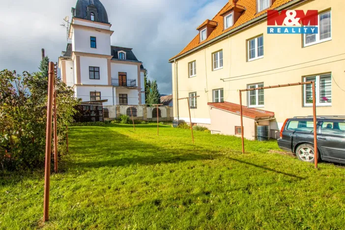 Prodej bytu 2+1, Cvikov - Cvikov II, Komenského, 48 m2