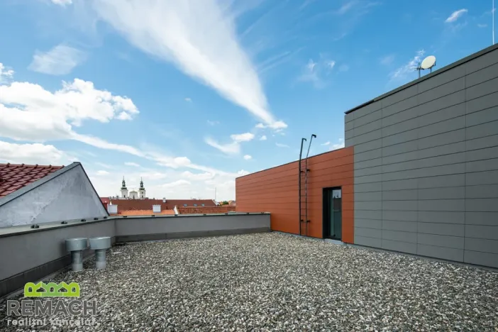 Pronájem bytu 2+kk, Uherské Hradiště, Obchodní, 77 m2