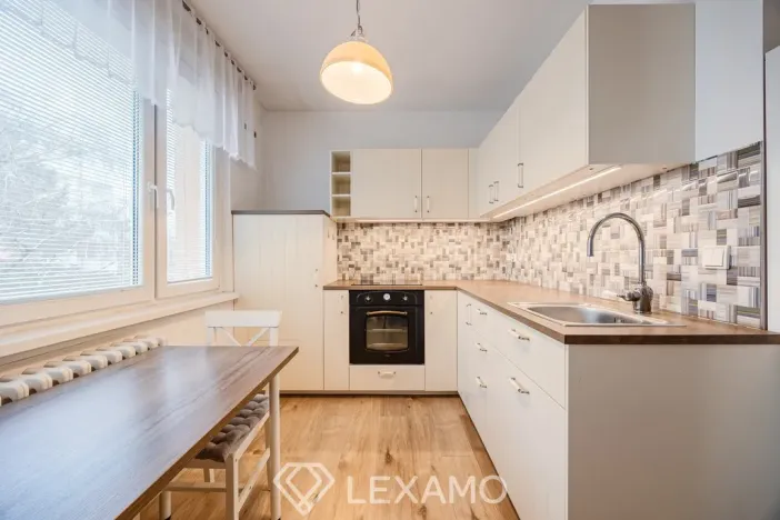 Pronájem bytu 1+1, Třebíč, Maxima Gorkého, 31 m2