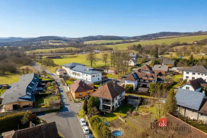 Prodej rodinného domu, Lípa, 280 m2