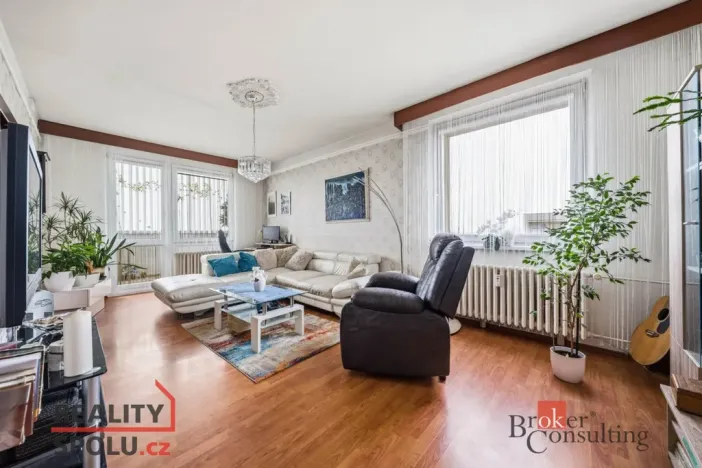 Prodej bytu 2+1, Hradec Králové - Nový Hradec Králové, třída Edvarda Beneše, 70 m2