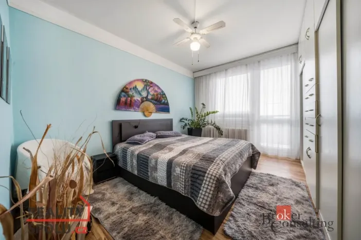 Prodej bytu 2+1, Hradec Králové - Nový Hradec Králové, třída Edvarda Beneše, 70 m2