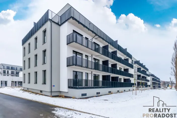 Prodej bytu 1+kk, Kladno, Ke křížku, 30 m2