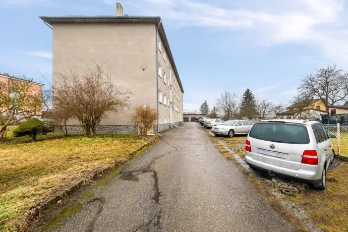 Prodej bytu 3+1, Bystřice, U Stadionu, 58 m2