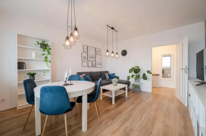 Pronájem bytu 3+1, Praha - Strašnice, Ke Strašnické, 77 m2