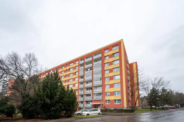 Pronájem bytu 3+1, Praha - Strašnice, Ke Strašnické, 77 m2