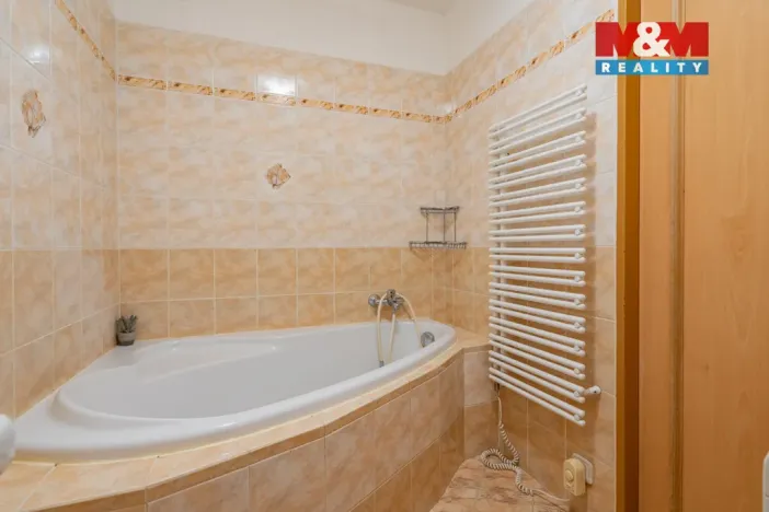 Prodej bytu 4+1, Mladá Boleslav - Mladá Boleslav II, Palackého, 97 m2