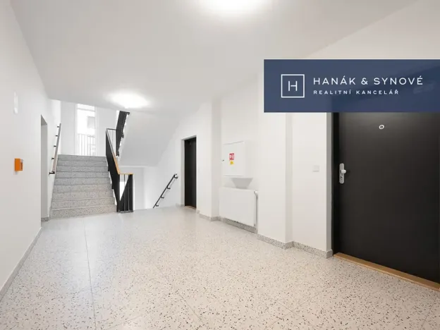 Pronájem bytu 2+kk, Pohořelice, U Kasáren, 56 m2