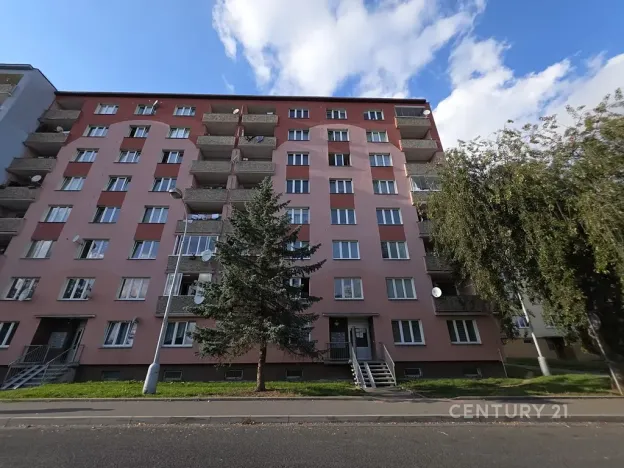 Pronájem bytu 1+1, Chomutov, Kamenná, 35 m2