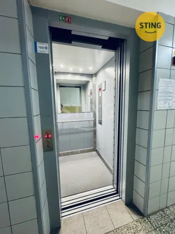 Pronájem bytu 1+kk, Pardubice, Grusova, 39 m2