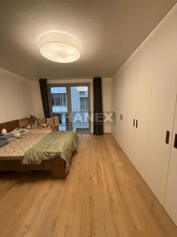 Prodej bytu 2+kk, Praha - Karlín, Křižíkova, 66 m2