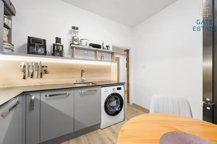 Prodej bytu 1+1, Zlín, třída Tomáše Bati, 36 m2